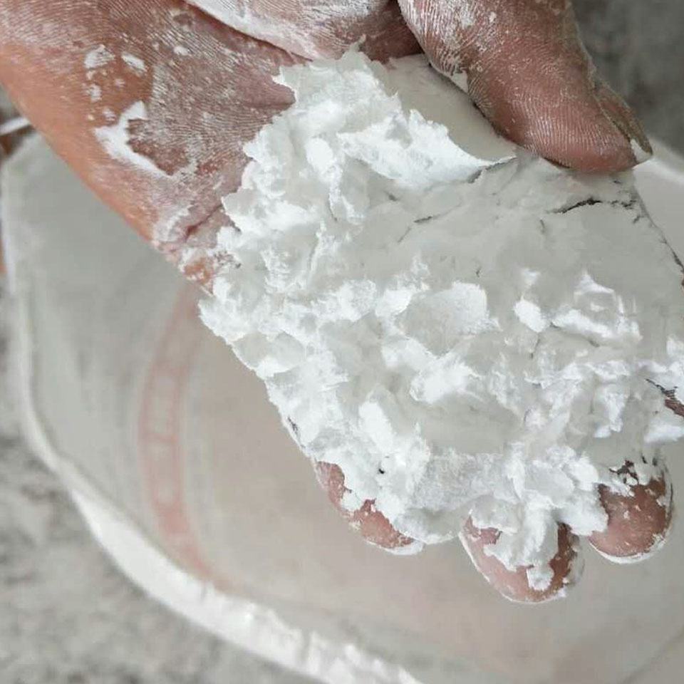 Melamine Powder 99.8% for Impregnated Paper